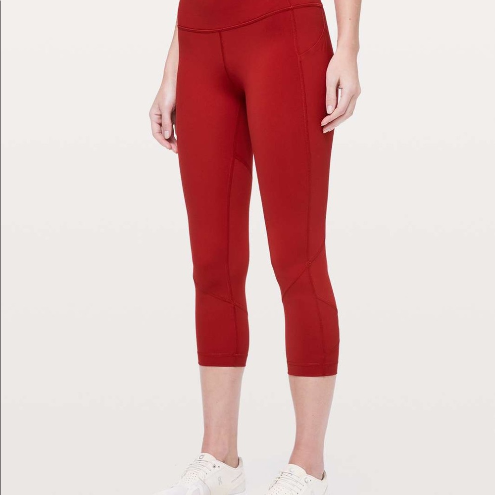 Lululemon Pace Rival Crop 22”, size 10